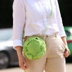 Cuddly Bears Shop -Cuddly Bears Shop rr4bf jellycat ricky rain frog bag